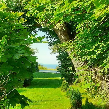 Σπίτι διακοπών Idyllic Thatched On The Ridge Between Sea Areas *