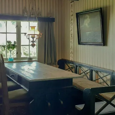 Idyllic Thatched On The Ridge Between Sea Areas Σπίτι διακοπών Ebbelokke