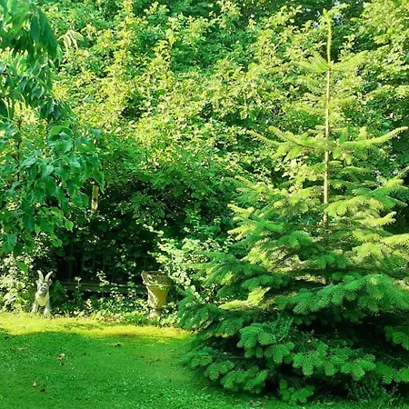 Idyllic Thatched On The Ridge Between Sea Areas Σπίτι διακοπών